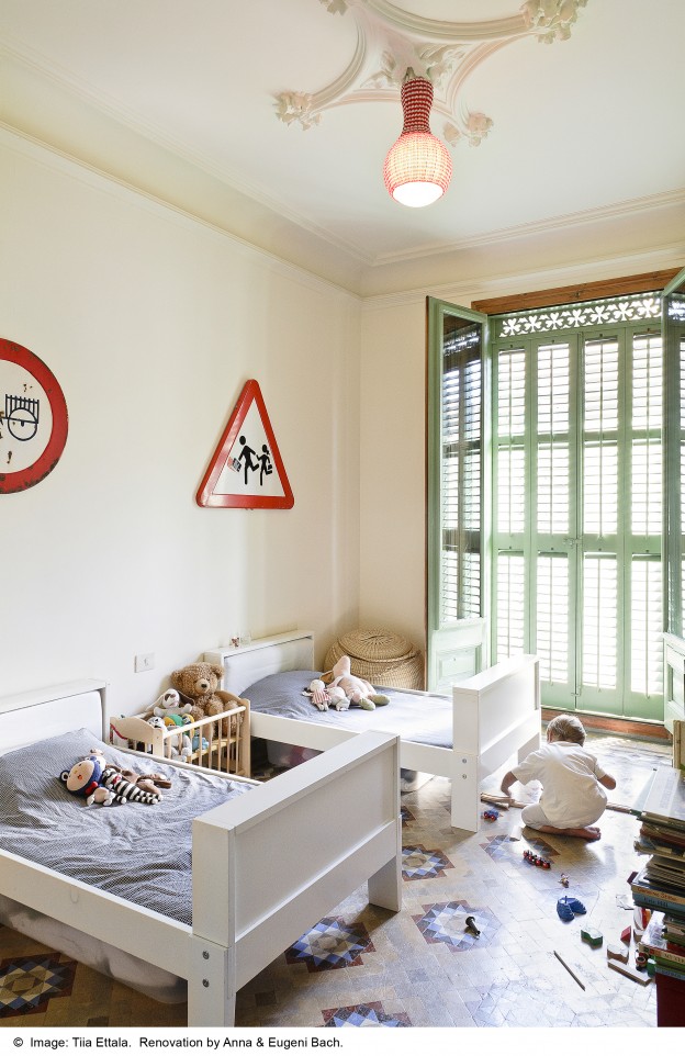 Barcelona, Spain (architects)_120 m2_2-ohl.